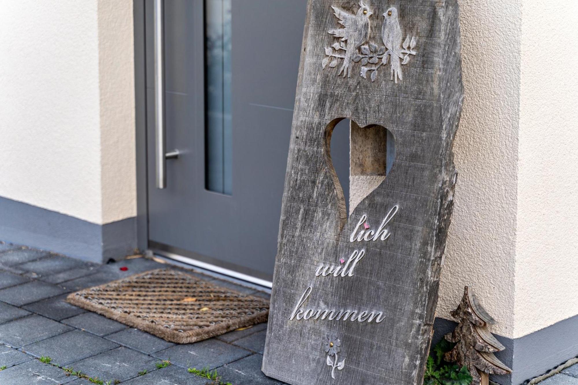 Ferienwohnungen Kapellenblick Biederbach Exterior photo